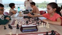 Satranç turnuvasına 43 sporcu katıldı